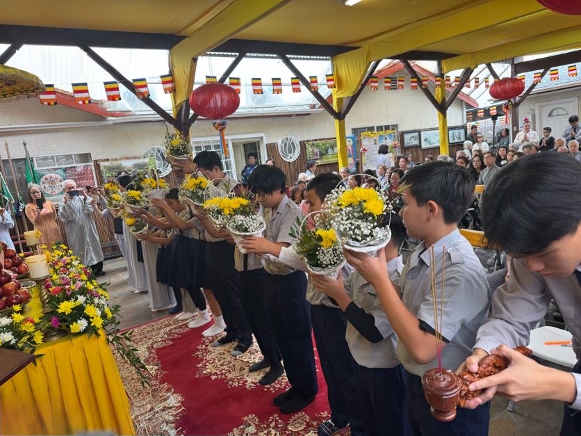 Celebrating Buddha's Birthday Photo 3